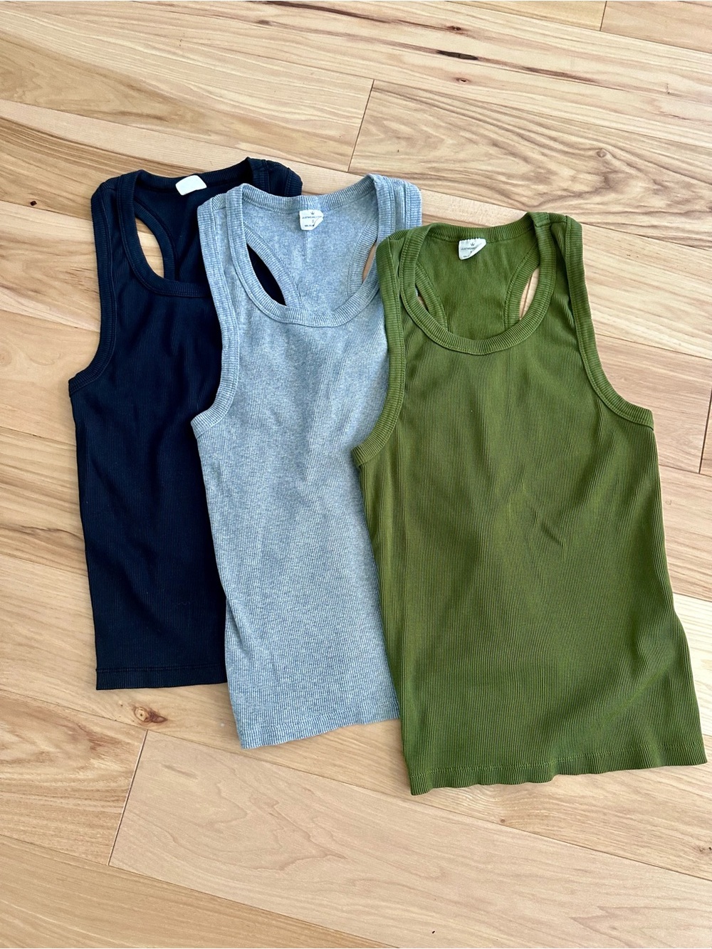 Organic Cotton Tank Tops - size S - set of 3